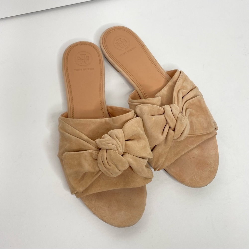 Tory Burch Beige Knot Bow Slide Sandals - Picture 7 of 8